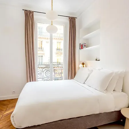 Opera Quatre Septembre Apartment Paris